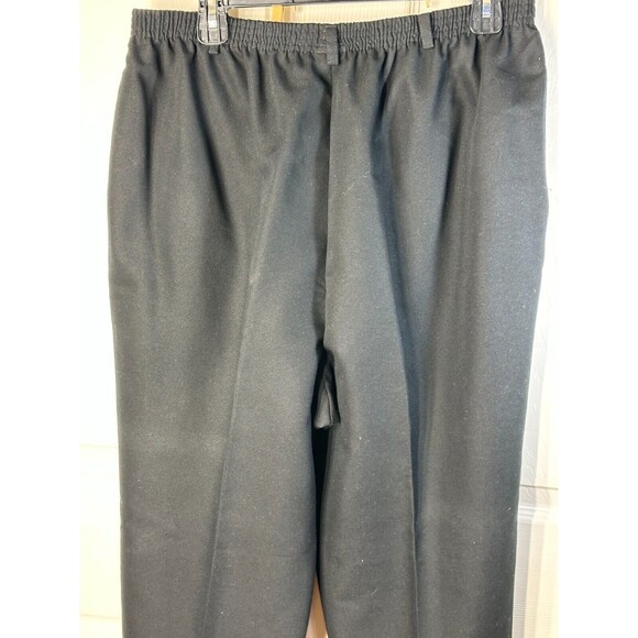 Alfred Dunner Pants Slacks Wm's 18 Black Pull-On Side Pockets Belt Loops - Picture 5 of 6